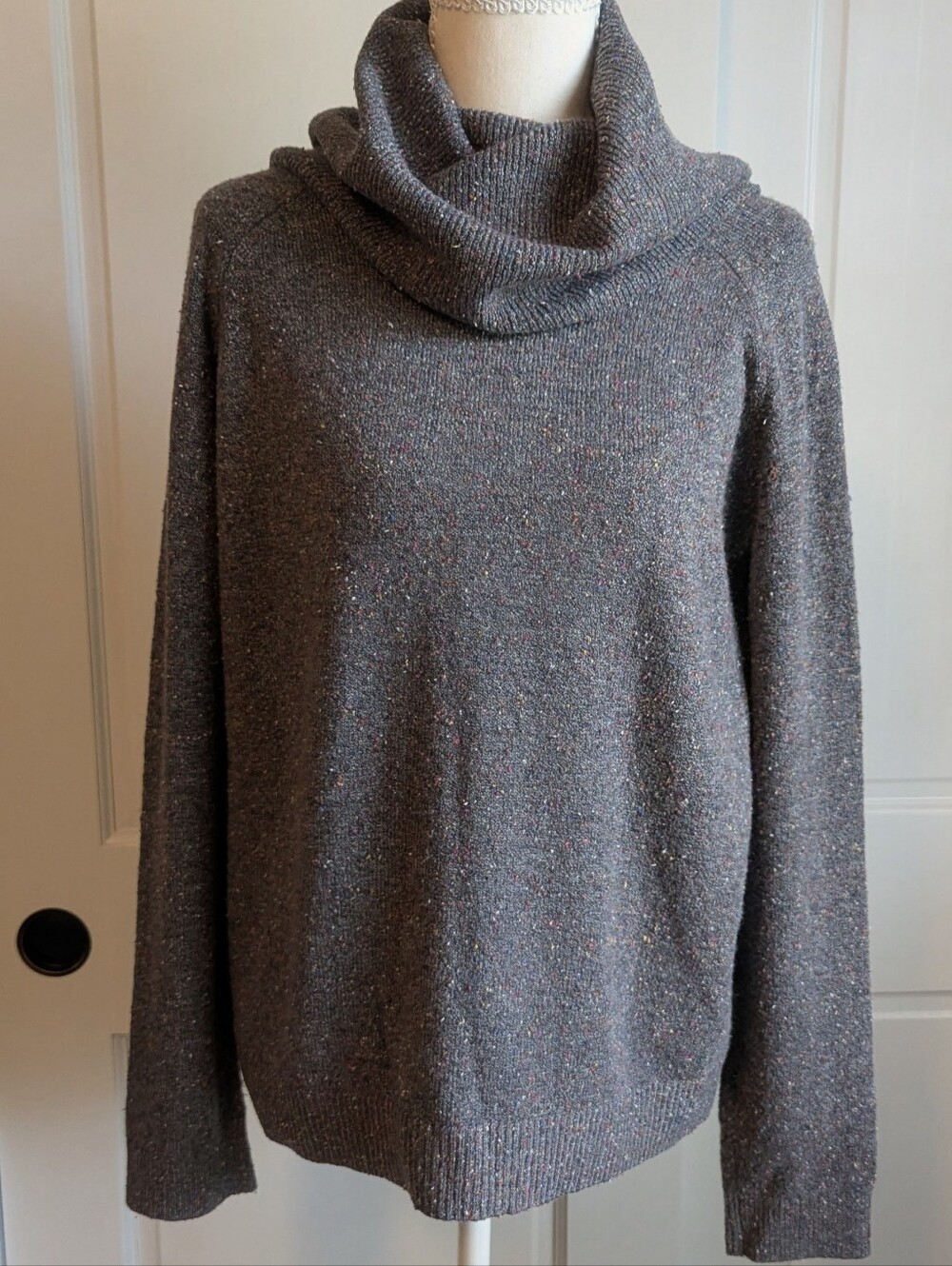 Lou & Grey Women’s Cowl Neck Sweater Size Small